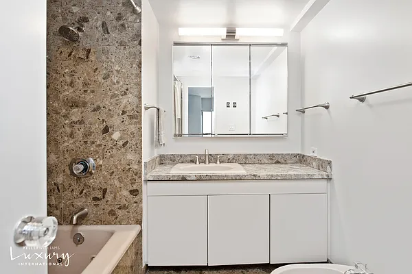 Rented by Keller Williams NYC | media 6