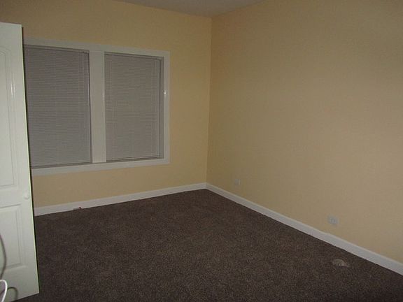 5th image of 2300 E 71st St #3