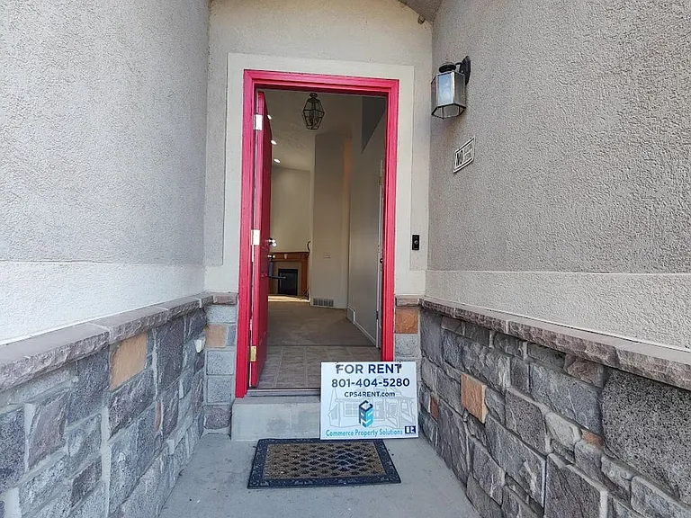 2305 N 2080 W — Photo 7