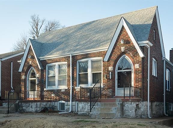 2nd image of 5051 Pernod Ave