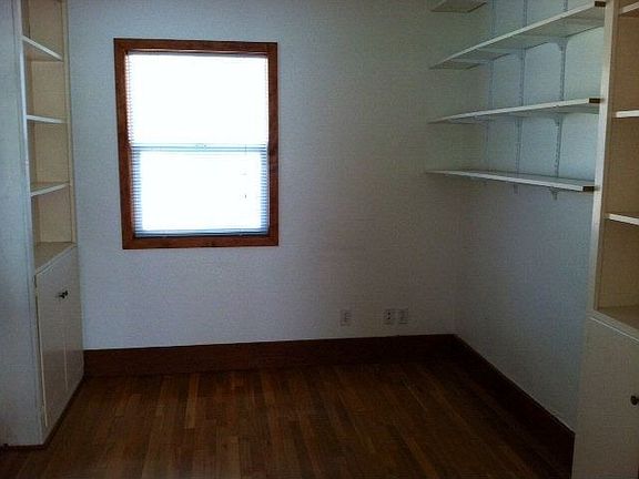 2nd image of 438 I St