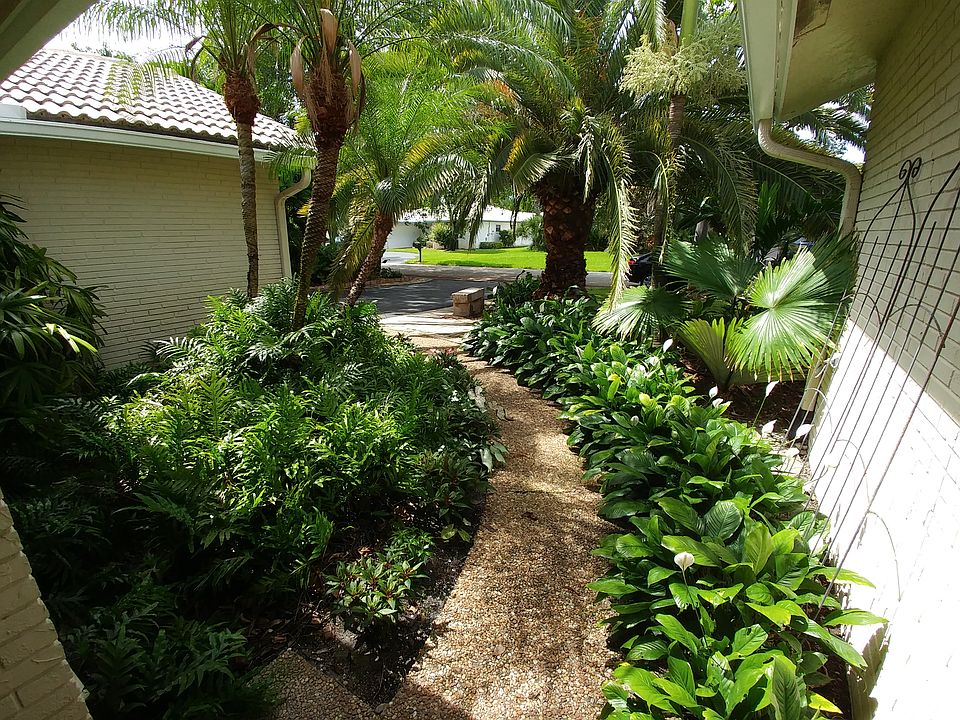 1st image of 11177 NW 21st Pl