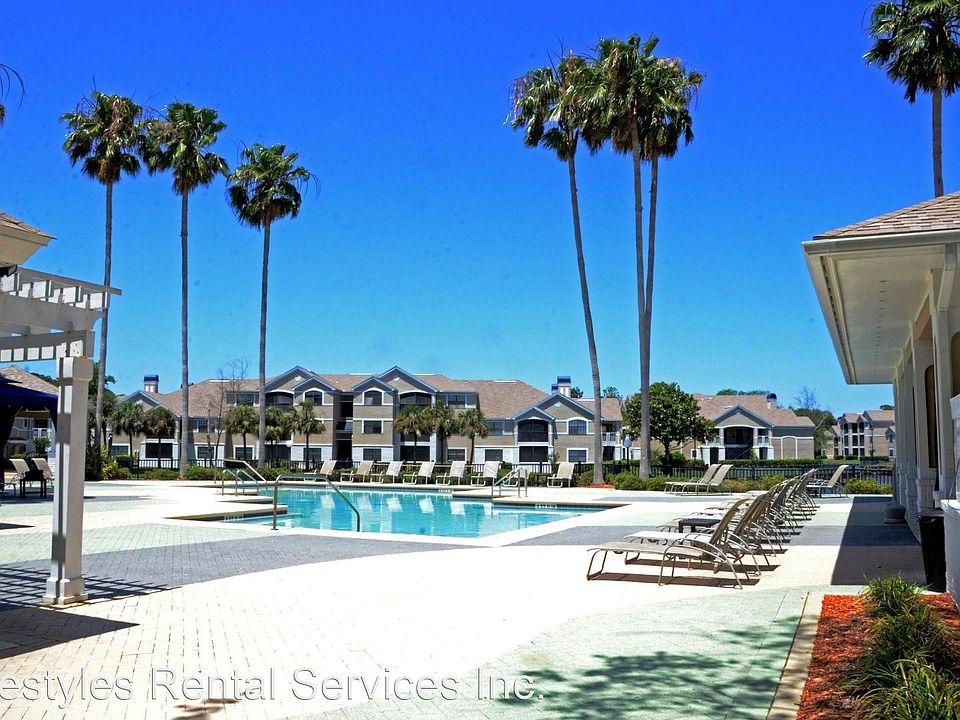 1st image of 100 Boardwalk Dr APT 825