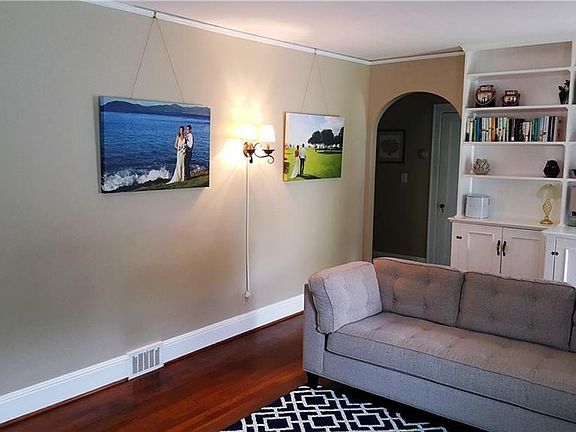 4th image of 409 Westdale Pl