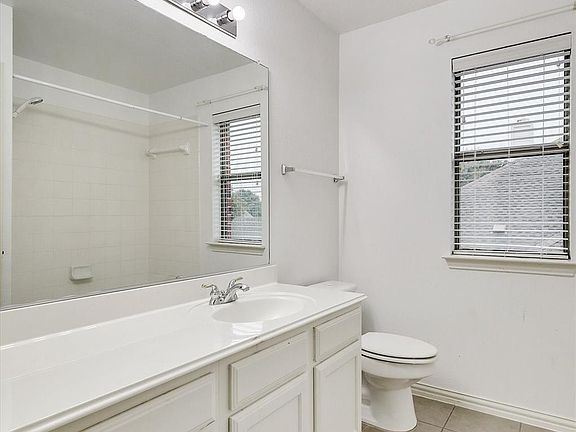 4th image of 3612 Tanyard Ct