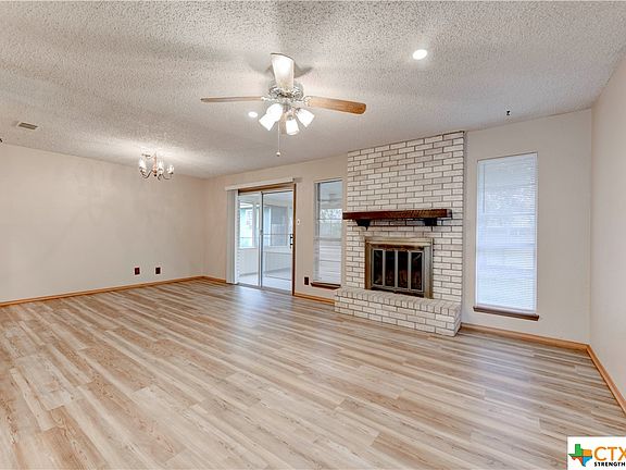 4th image of 1603 Missouri Ave