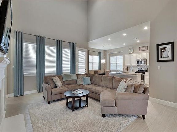 4th image of 21300 Hines Ln