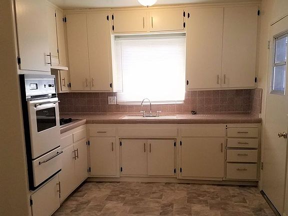 2nd image of 14020 Elwyn Dr APT B