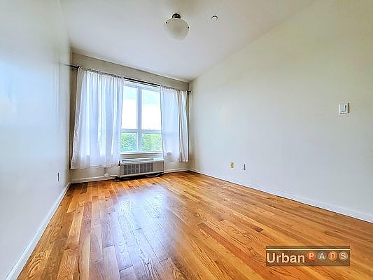 1st image of 808 Myrtle Ave #A4