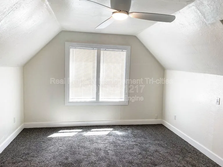 717 S Union St — Photo 11