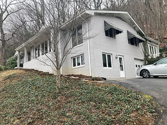 2nd image of 2644 Robin Hood Rd SE