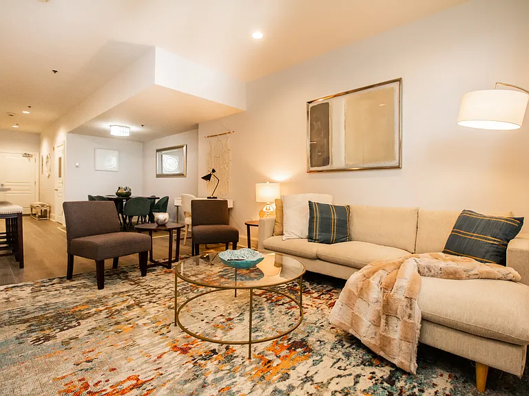 1387 Washington St #203 — Photo 5