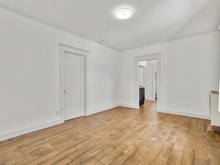 5009 S San Pedro St #5009 — Photo 4