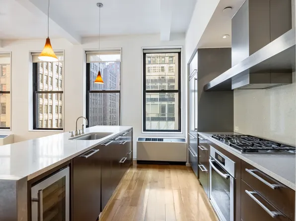 76 Madison Avenue image 27 of 37