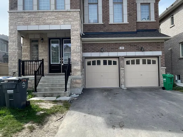 29 Puffin Cres, Brampton, ON L6R 4C4
