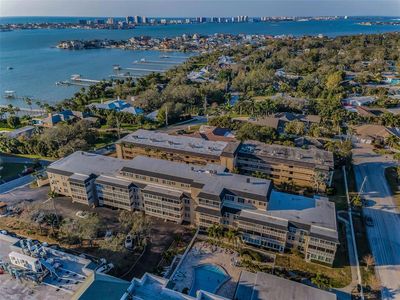 147 Bluff View Dr APT 304, Belleair Bluffs, FL, 33770