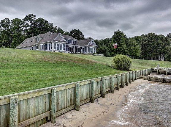 3rd image of 1204 Boaters Way