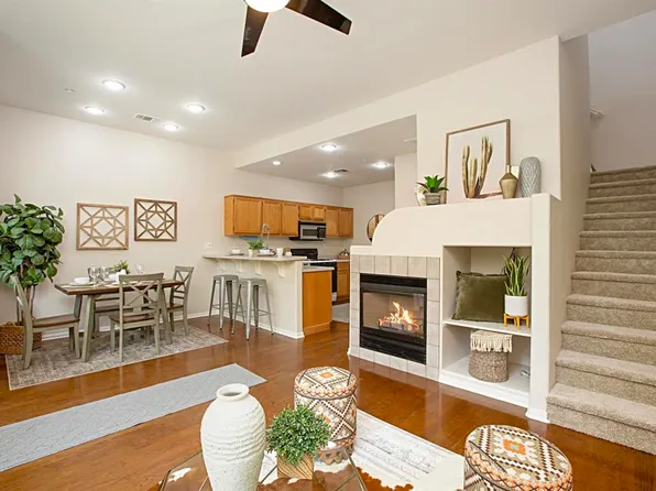 6246 Citracado Cir, Carlsbad, CA 92009