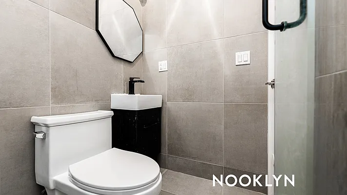 Rented by Nooklyn NYC LLC | media 56