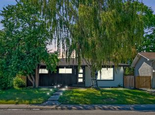 9819 E 2nd St SE, Calgary, AB T2J0W3