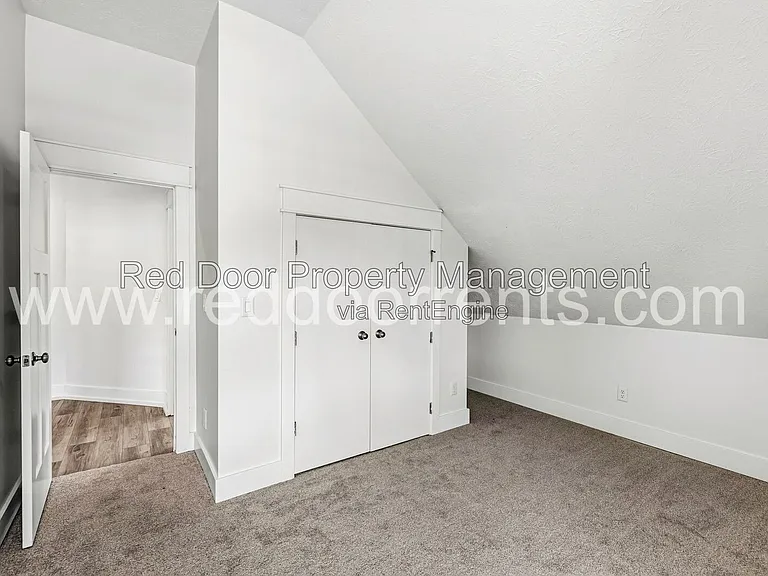 1133 Dawson St — Photo 20