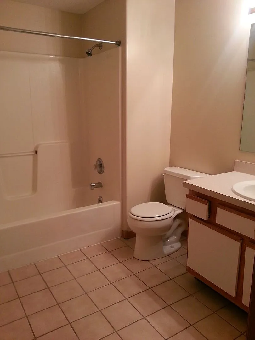 3140 NW 7th St Duplex — Photo 1