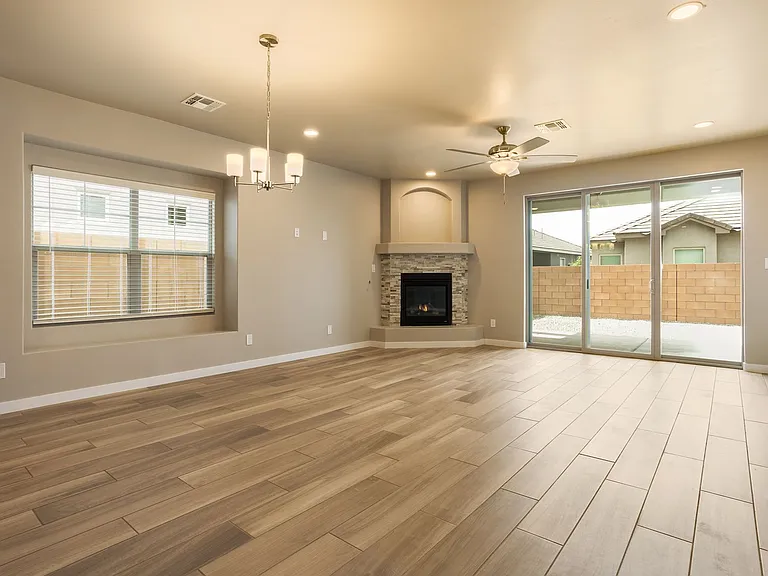 7701 Majesty Ct NW — Photo 7