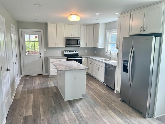 New kitchen