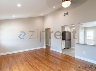 1209 Bob Harrison St, Austin, TX 78702