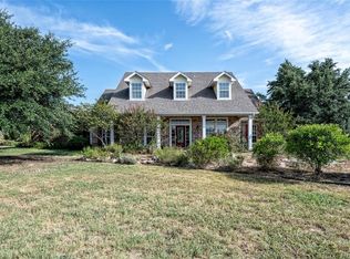 555 Ranchcrest Rd, Lorena, TX 76655