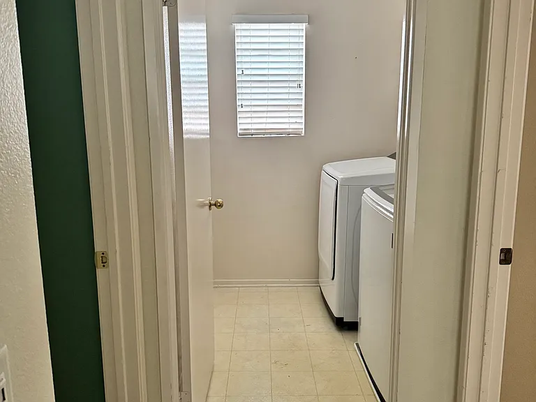 30050 Laurel Creek Dr — Photo 31