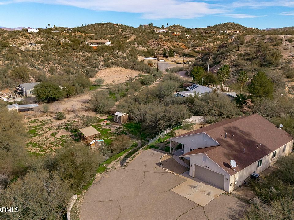 1st image of 51224 N MOCKINGBIRD Road