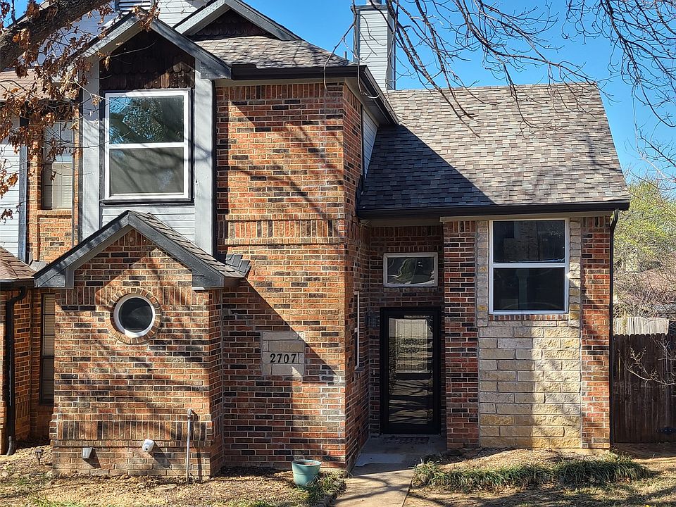 1st image of 2707 Stratford Ct