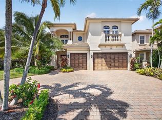739 Cote Azur Dr, Palm Beach Gardens, FL 33410