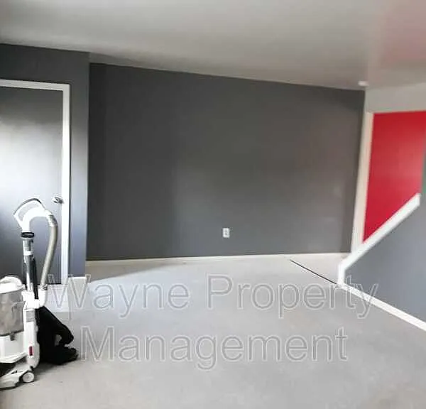 112 Virginia Ave — Photo 5