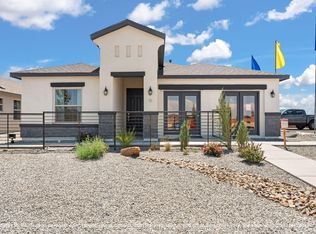 12 Avenida Merida, Los Lunas, NM 87031