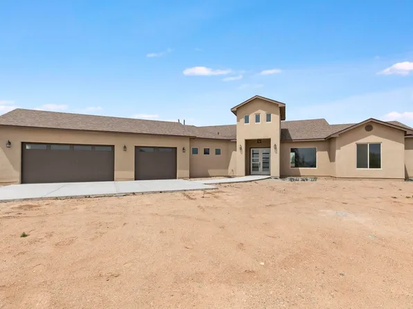 11 Leibel Ct, Los Lunas, NM 87031
