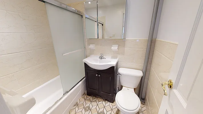 Rented by Keller Williams NYC | media 16