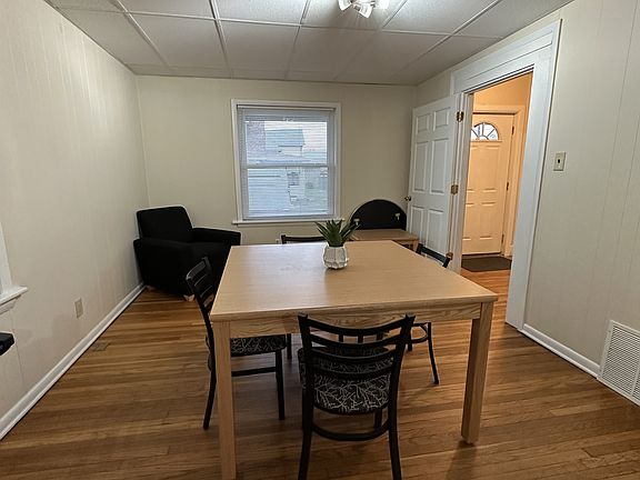 4th image of 328 Susquehanna St #1