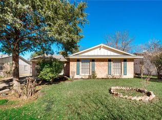 9531 Frostwood St, Dallas, TX 75217
