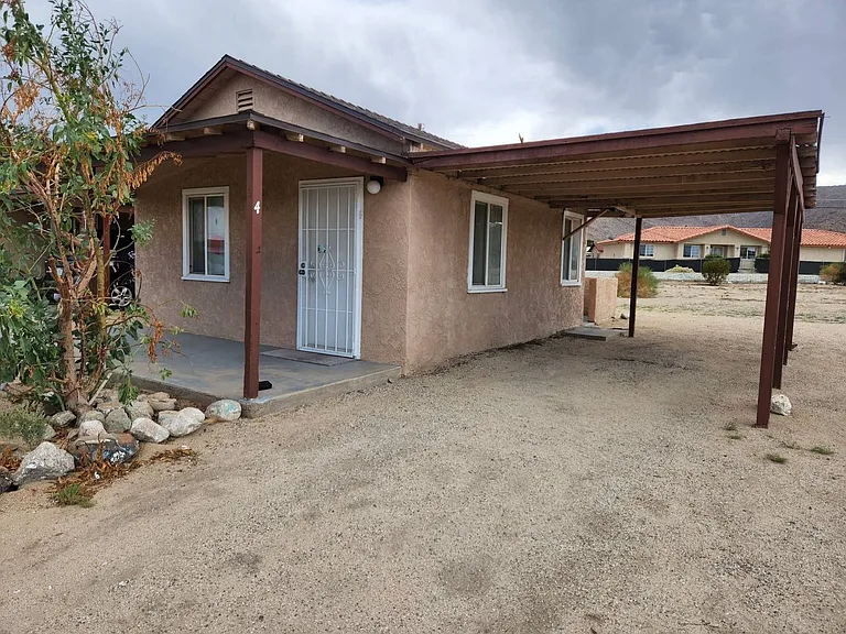 72121 Hatch Rd — Photo 1