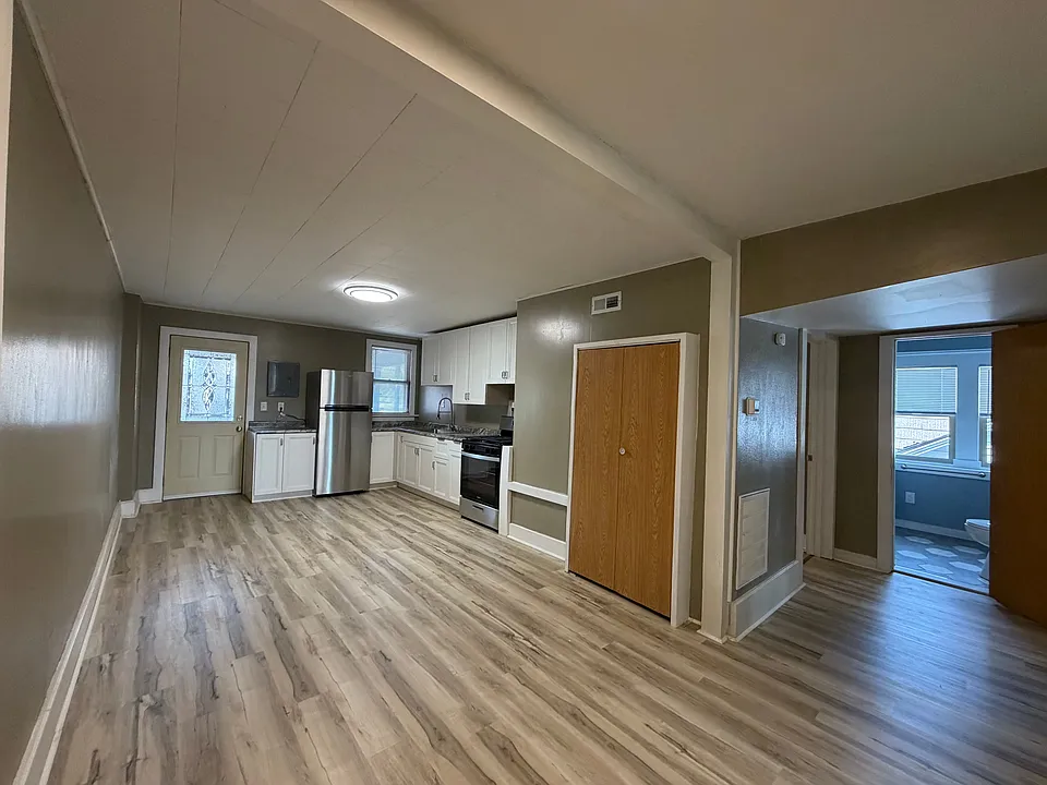 1709 White St #1711-3