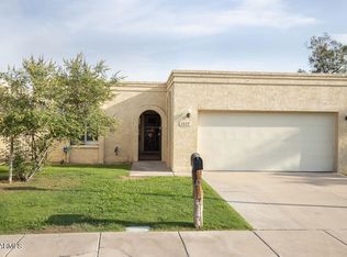 1517 E Royal Palm Rd, Phoenix, AZ 85020