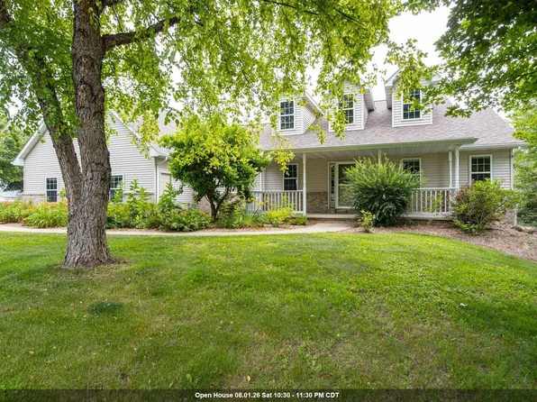 E9051 Rocky Mountain Dr, New London, WI 54961