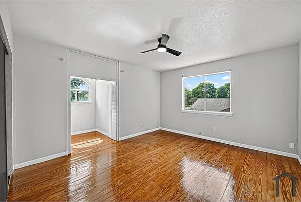 1119 Pinecroft Dr — Photo 5