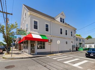 112 North St, Salem, MA 01970