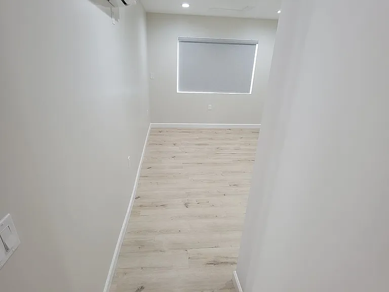 Walk 2 steps to your large bedroom!