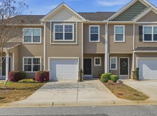 836 Stonebriar St, Simpsonville, SC 29681