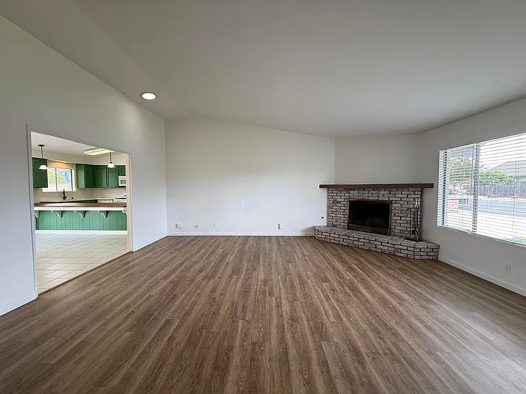 1693 E Alvin Ave — Photo 4