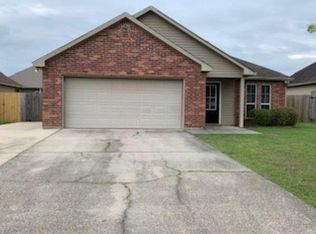 15198 Clemson Ave, Gulfport, MS 39503